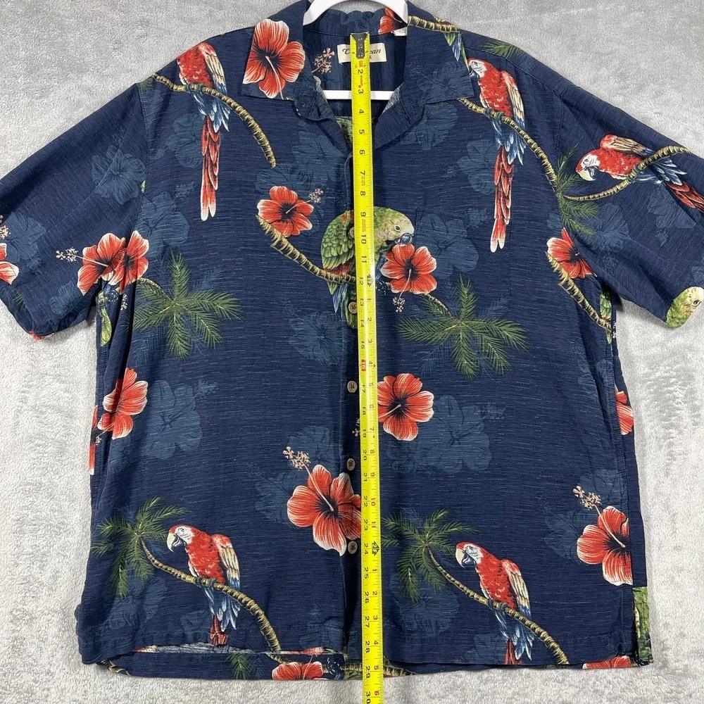 Caribbean Button Down Shirt Mens XL Blue Silk Tropical Parrot Hibiscus Camp - Picture 5 of 8